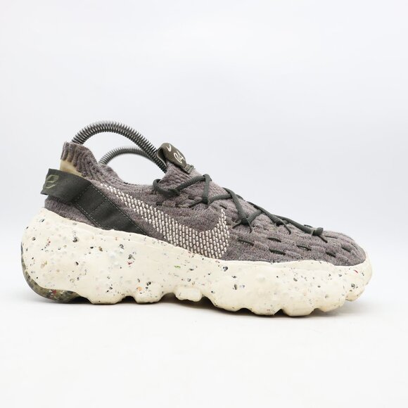 Nike Space Hippie 04 Women's Size 7 Gray Athletic Running Sneakers CD3476-300 - Picture 1 of 9